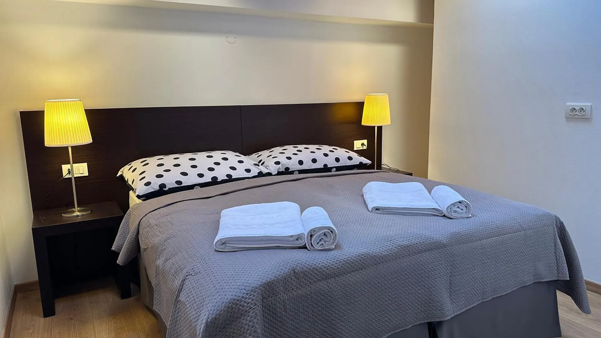 Riverside Palace Suites Praag Appartement